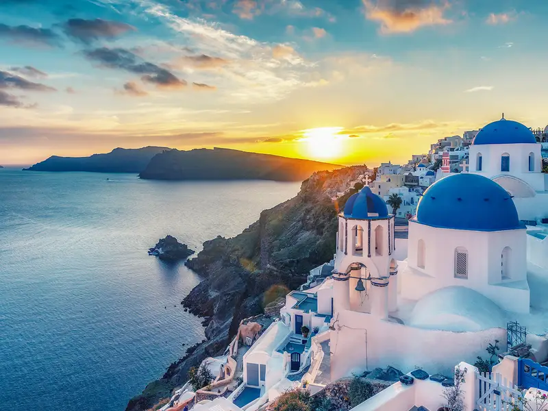 Fira to Oia Trail