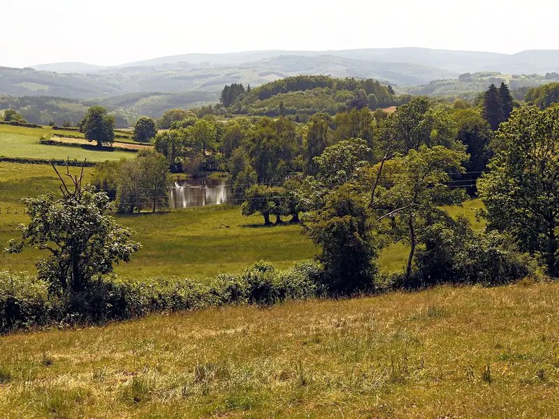 GR13 (Morvan Regional Park)