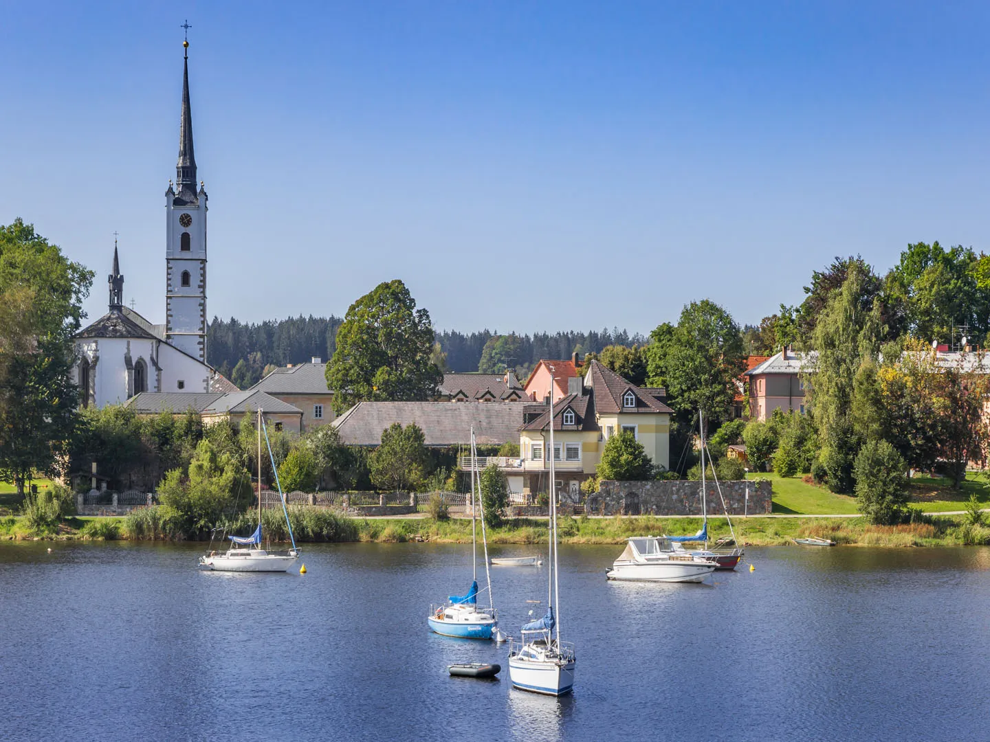 Lipno Lake Circular Trail