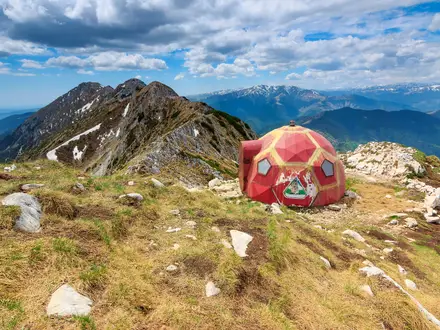 Piatra Craiului Ridge Trail