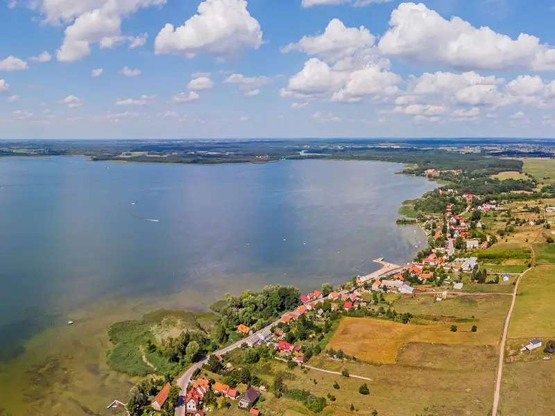 Śniardwy Lake Trail