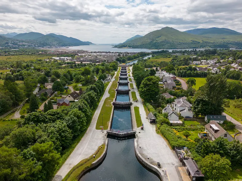 The Caledonian Canal Towpath