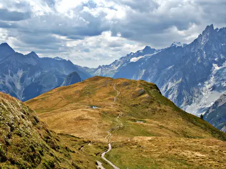 Tour du Mont Blanc (Italian Segment)