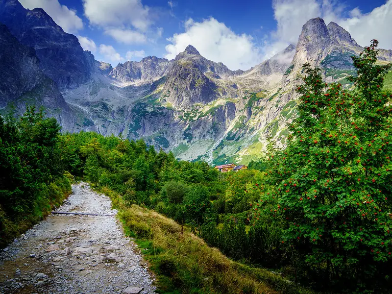 Zelené Pleso (Green Lake Trail)